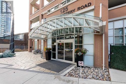 808 - 125 Western Battery Road, Toronto, ON - Outdoor