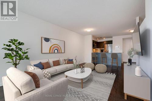 808 - 125 Western Battery Road, Toronto, ON - Indoor Photo Showing Living Room