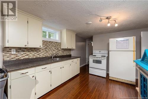 55 Poirier, Moncton, NB - Indoor Photo Showing Kitchen