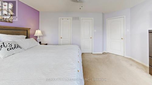 9 Dunnville Road, Georgina, ON - Indoor Photo Showing Bedroom