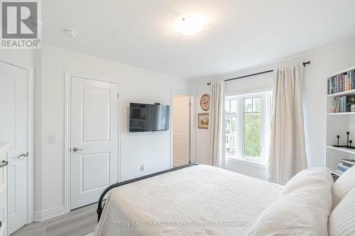 6 Church Street E, Halton Hills, ON - Indoor Photo Showing Bedroom