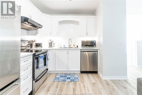 280 Simcoe Unit# Upper, Amherstburg, ON - Indoor Photo Showing Kitchen