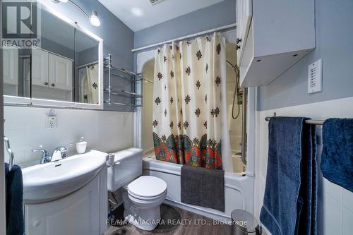 63 Rodman Street, St. Catharines, ON - Indoor Photo Showing Bathroom