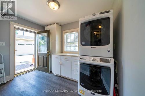 63 Rodman Street, St. Catharines, ON - Indoor Photo Showing Laundry Room