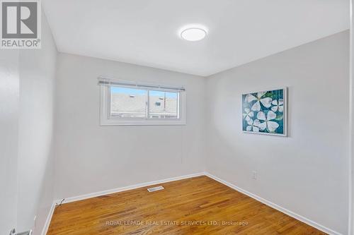 47 Endfield Avenue, Hamilton, ON - Indoor Photo Showing Other Room