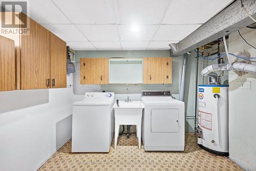 47 Endfield Avenue, Hamilton, ON - Indoor Photo Showing Laundry Room