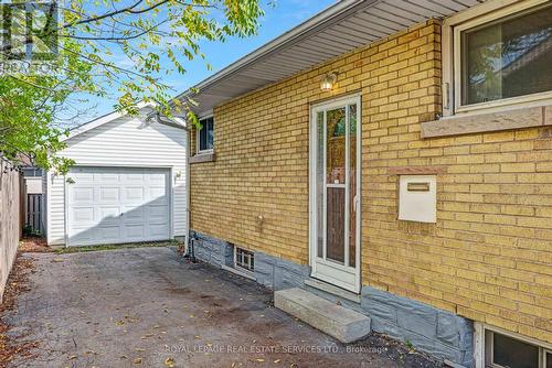 47 Endfield Avenue, Hamilton, ON - Outdoor With Exterior