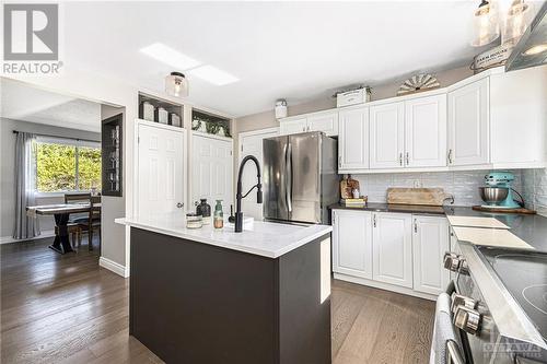 Functional workspace and entertaining kitchen - 530 Christie Lake Road, Perth, ON - Indoor Photo Showing Kitchen With Upgraded Kitchen