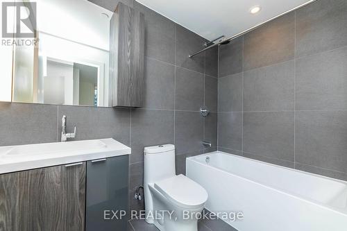 1112 - 35 Mercer Street, Toronto, ON - Indoor Photo Showing Bathroom