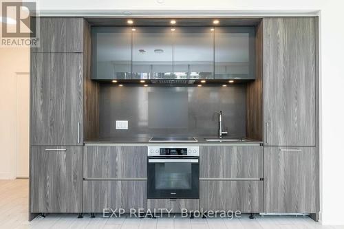 1112 - 35 Mercer Street, Toronto, ON - Indoor Photo Showing Kitchen