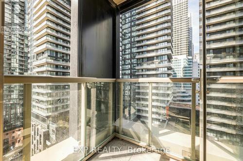 1112 - 35 Mercer Street, Toronto, ON - Outdoor