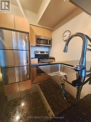 308 - 69 Lynn Williams Street, Toronto, ON - Indoor Photo Showing Kitchen