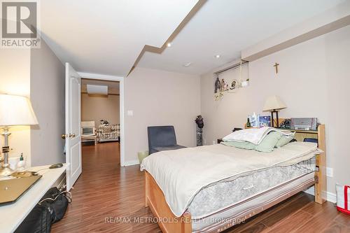 5 Oakmoor Lane, Markham, ON - Indoor Photo Showing Bedroom