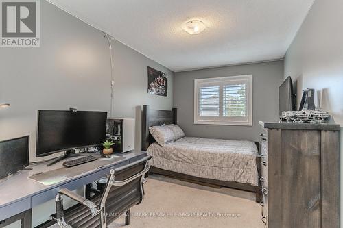 91 Majesty Boulevard, Barrie, ON - Indoor Photo Showing Bedroom