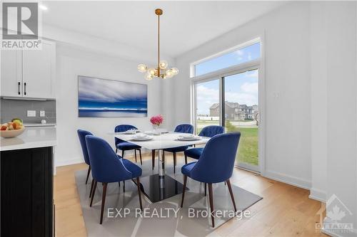 437 Fleet Canuck, Ottawa, ON - Indoor Photo Showing Dining Room