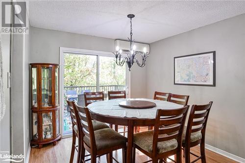 1005 Road 3300, Gravenhurst, ON - Indoor Photo Showing Dining Room