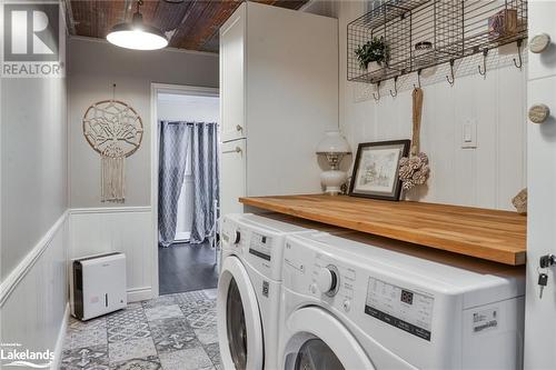 1005 Road 3300, Gravenhurst, ON - Indoor Photo Showing Laundry Room