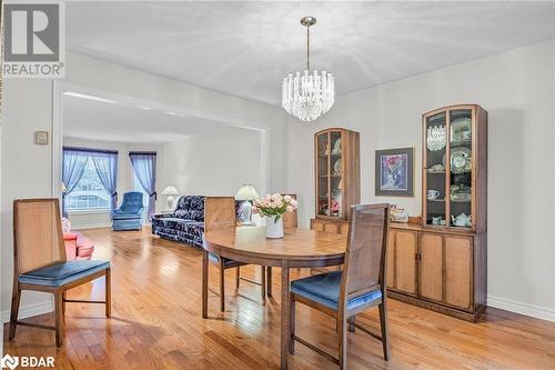 356 W Livingstone Street, Barrie, ON - Indoor Photo Showing Dining Room