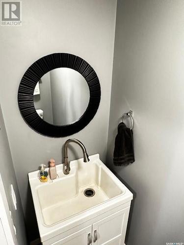 Otthon Road Acreage, Cana Rm No. 214, SK - Indoor Photo Showing Bathroom