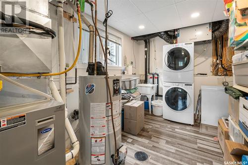 1138 Paton Lane, Saskatoon, SK - Indoor Photo Showing Laundry Room