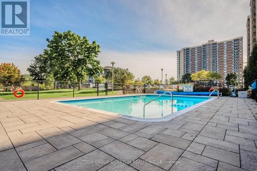 211 - 500 Green Road, Hamilton, ON - Outdoor With In Ground Pool