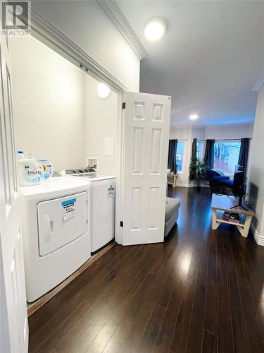 13 Dunford Street, St. John'S, NL - Indoor Photo Showing Laundry Room