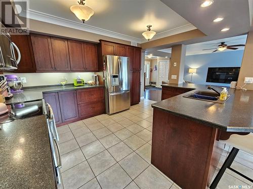 6 Morin Crescent, Meadow Lake, SK - Indoor Photo Showing Kitchen