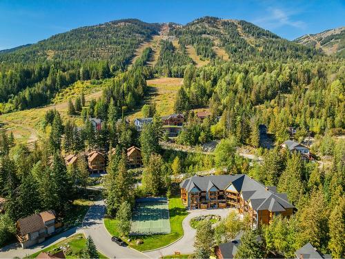 5 - 1008 Olaus Way, Rossland, BC - Outdoor With View