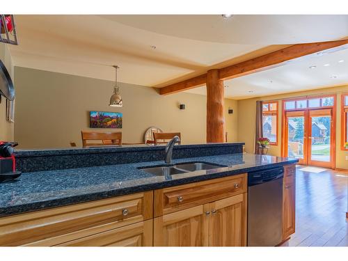 5 - 1008 Olaus Way, Rossland, BC - Indoor Photo Showing Kitchen With Double Sink