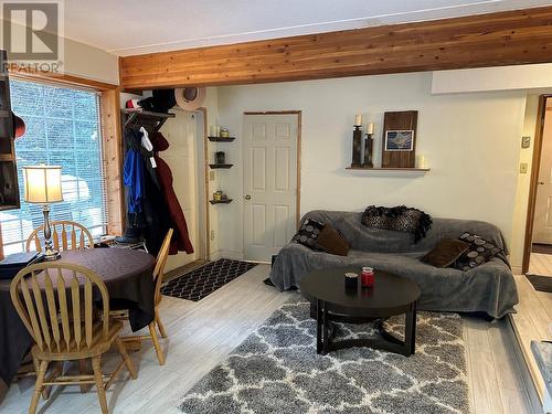 145 Whitetail Road, Penticton, BC - Indoor Photo Showing Living Room