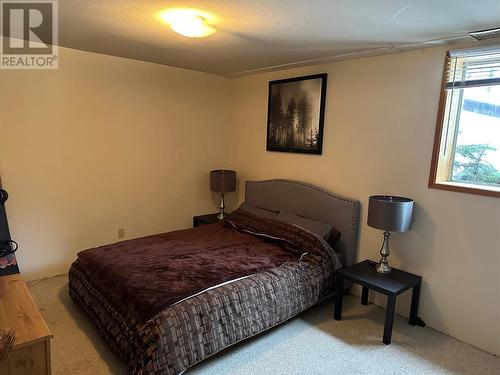 145 Whitetail Road, Penticton, BC - Indoor Photo Showing Bedroom