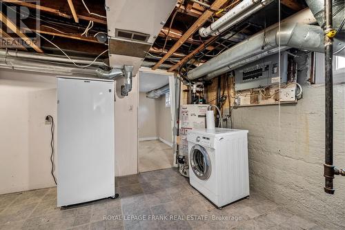 169 Alma Street, Oshawa (O'Neill), ON - Indoor Photo Showing Laundry Room