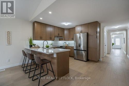 50 York Drive, Peterborough (Northcrest), ON - Indoor Photo Showing Kitchen