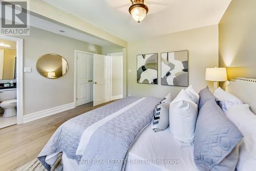 132 Rosewell Avenue, Toronto, ON - Indoor Photo Showing Bedroom