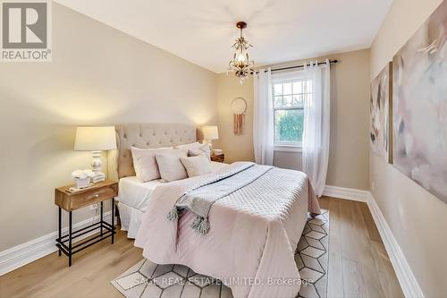 132 Rosewell Avenue, Toronto, ON - Indoor Photo Showing Bedroom