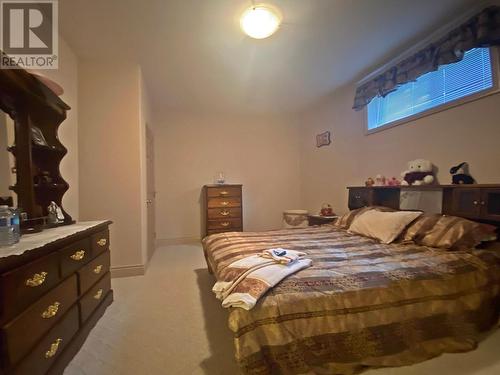 340 Oriole Way, Barriere, BC - Indoor Photo Showing Bedroom