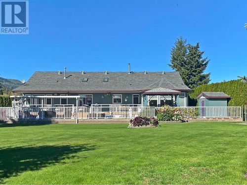 340 Oriole Way, Barriere, BC - Outdoor With Deck Patio Veranda