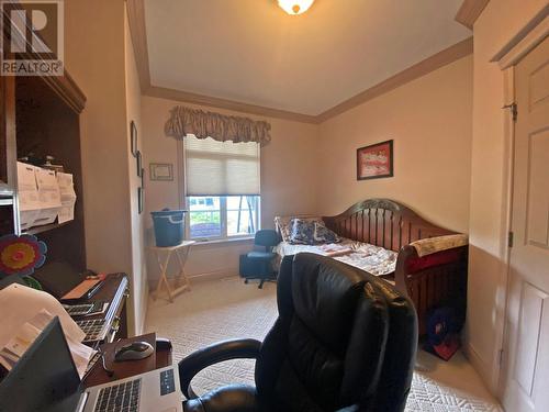 340 Oriole Way, Barriere, BC - Indoor Photo Showing Bedroom