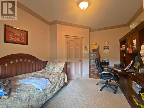 340 Oriole Way, Barriere, BC - Indoor Photo Showing Bedroom