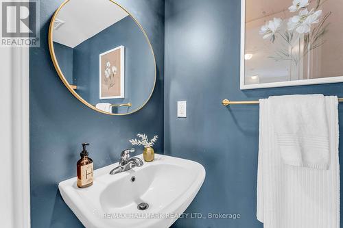 210 - 16 Foundry Avenue, Toronto, ON - Indoor Photo Showing Bathroom