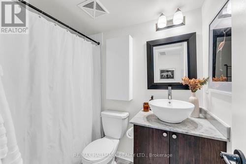 210 - 16 Foundry Avenue, Toronto, ON - Indoor Photo Showing Bathroom