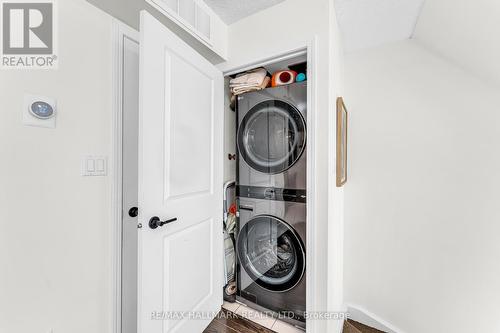 210 - 16 Foundry Avenue, Toronto, ON - Indoor Photo Showing Laundry Room