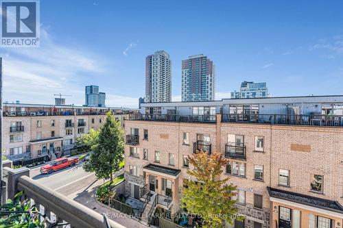 210 - 16 Foundry Avenue, Toronto, ON - Outdoor