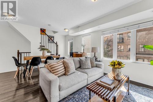 210 - 16 Foundry Avenue, Toronto, ON - Indoor Photo Showing Living Room