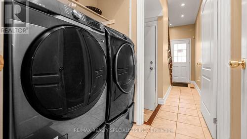 13 Wonder Way, Brampton, ON - Indoor Photo Showing Laundry Room