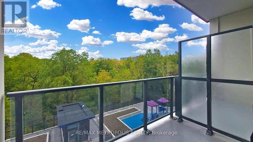 326 - 202 Burnhamthrope Road E, Mississauga, ON - Outdoor With Balcony With View