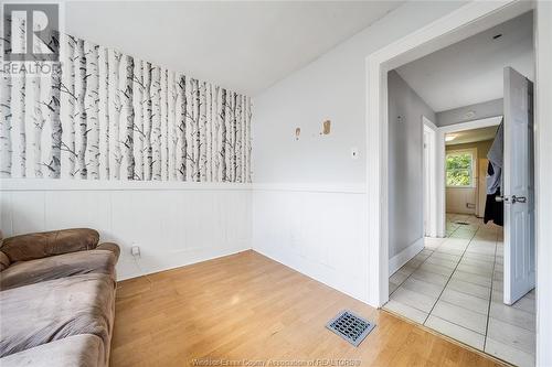 1531 Windsor Avenue Unit# Upper, Windsor, ON - Indoor Photo Showing Other Room