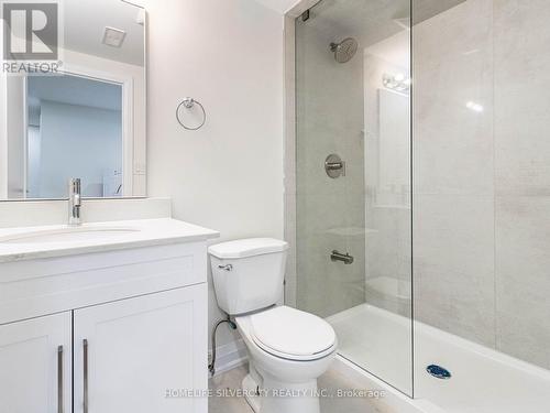 47 Alderney Avenue, Hamilton, ON - Indoor Photo Showing Bathroom