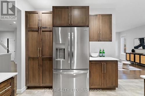 10 Marianne Dorn Trail, Kitchener, ON - Indoor Photo Showing Kitchen