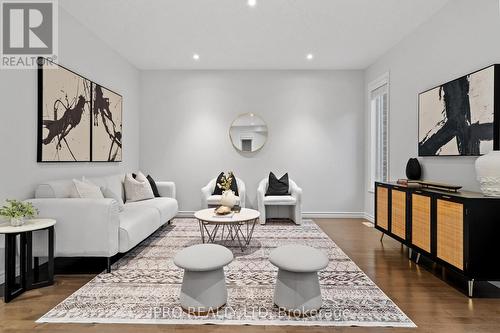 10 Marianne Dorn Trail, Kitchener, ON - Indoor Photo Showing Living Room